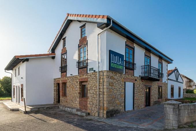Llulla.Es Villa Cortiguera Kültér fotó